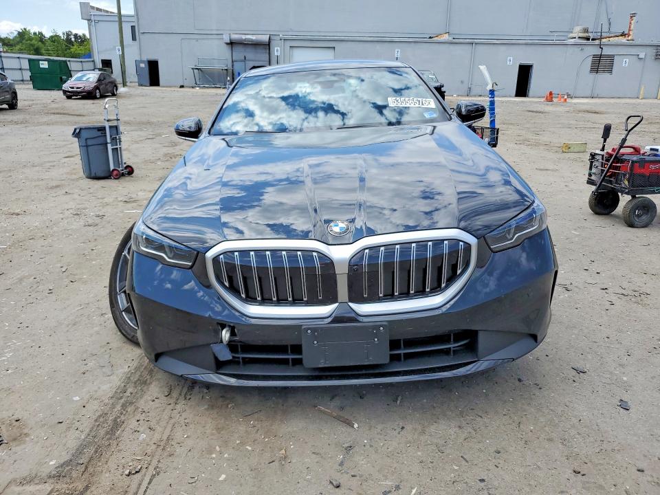 2026 Bmw 530 მანქანა იყიდება აუქციონზე, vin: WBA53FJ04TCX42366, აუქციონის ნომერი: 53556576