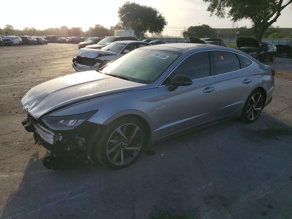 Auction sale of the 2021 Hyundai Sonata, vin: 5NPEJ4J2XMH108645, lot number: 54816586