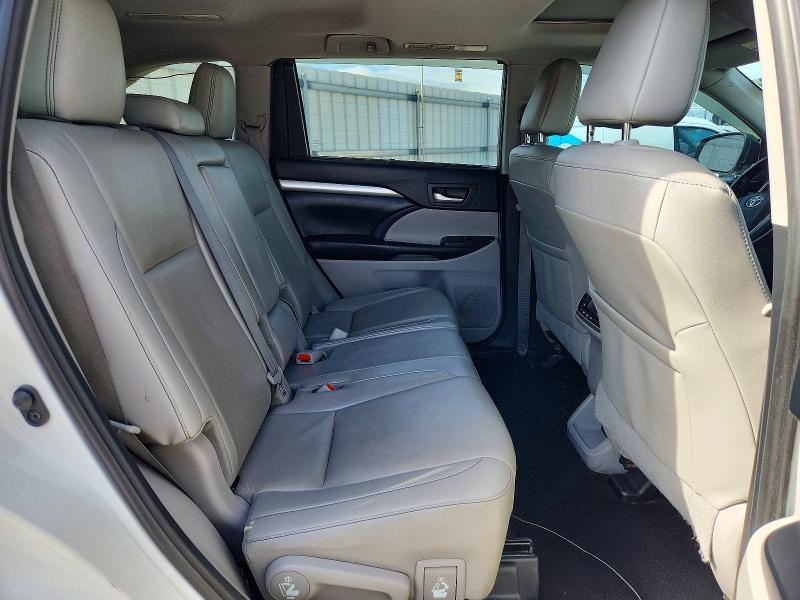 2019 Toyota Highlander მანქანა იყიდება აუქციონზე, vin: 5TDJZRFH2KS926671, აუქციონის ნომერი: 54254666