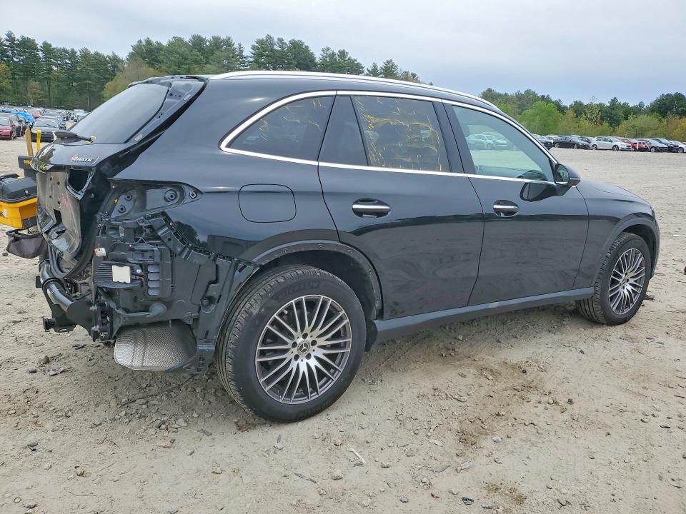52408226 :رقم المزاد ، W1NKM4HB2RF112005 vin ، 2024 Mercedes-benz Glc مزاد بيع