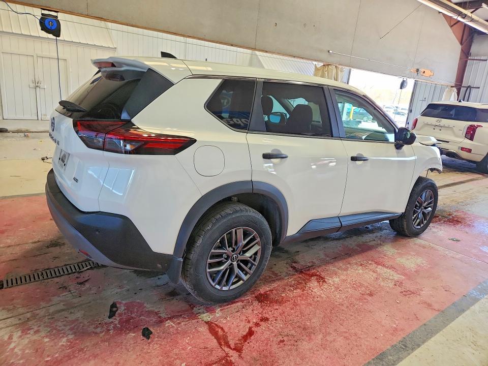 Продаж на аукціоні авто 2023 Nissan Rogue, vin: 5N1BT3AB7PC882855, номер лоту: 51885616