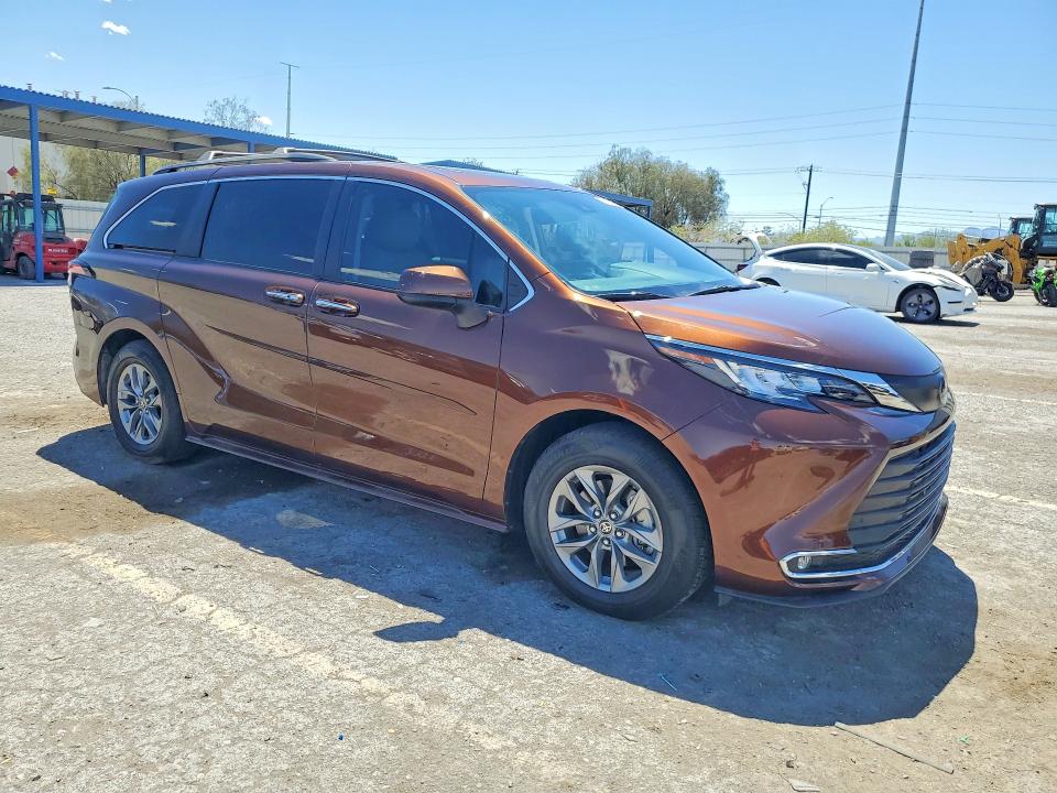 Aukcja sprzedaży 2022 Toyota Sienna, vin: 5TDJRKEC2NS090166, numer aukcji: 53933746