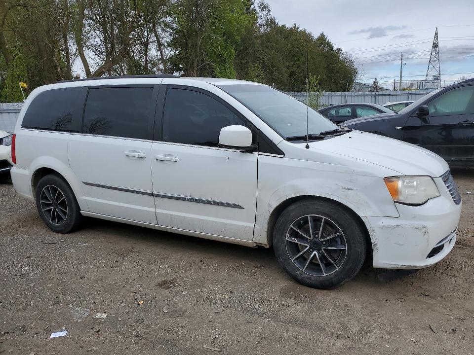Продаж на аукціоні авто 2016 Chrysler Town & Country, vin: 2C4RC1CG4GR126990, номер лоту: 51351986