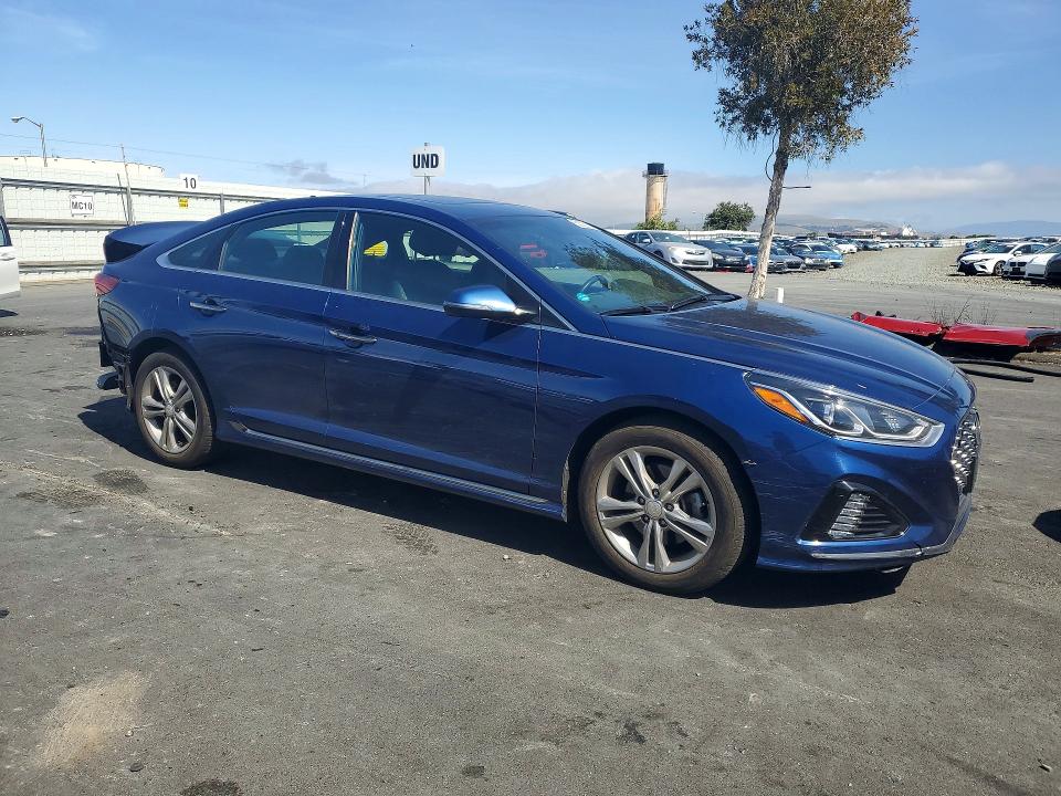 2018 Hyundai Sonata მანქანა იყიდება აუქციონზე, vin: 5NPE34AF1JH693639, აუქციონის ნომერი: 53328106
