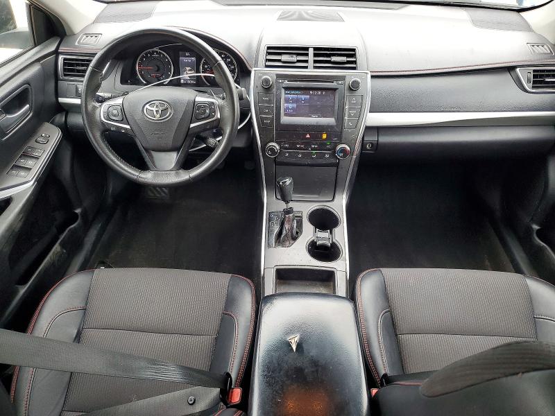 53176946 :رقم المزاد ، 4T1BF1FK2HU802507 vin ، 2017 Toyota Camry مزاد بيع