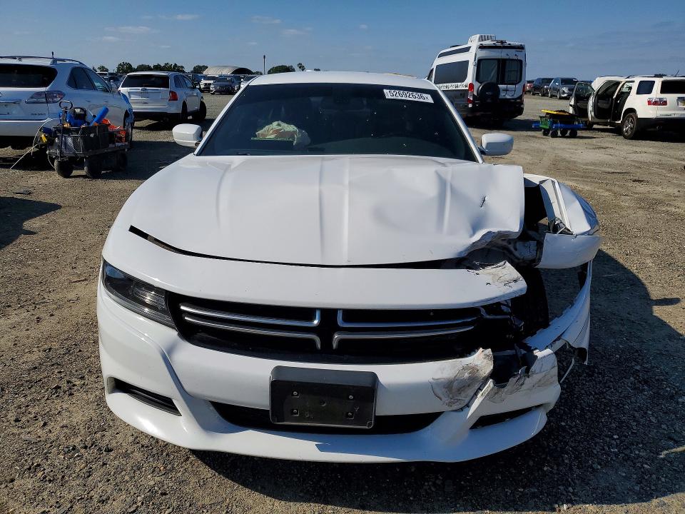 52692636 :رقم المزاد ، 2C3CDXBG1FH776909 vin ، 2015 Dodge Charger مزاد بيع