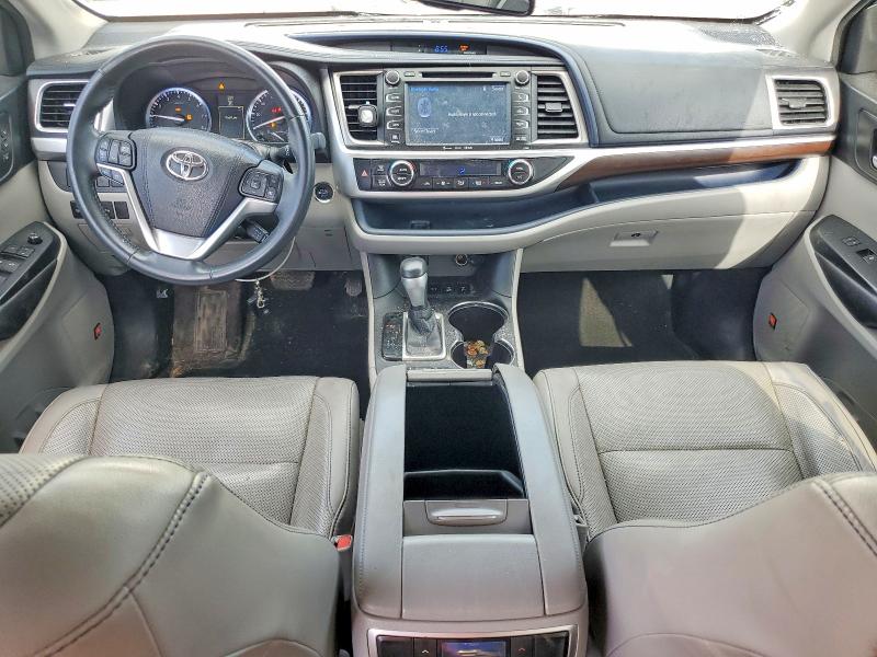 52904486 :رقم المزاد ، 5TDDKRFH9GS302407 vin ، 2016 Toyota Highlander مزاد بيع