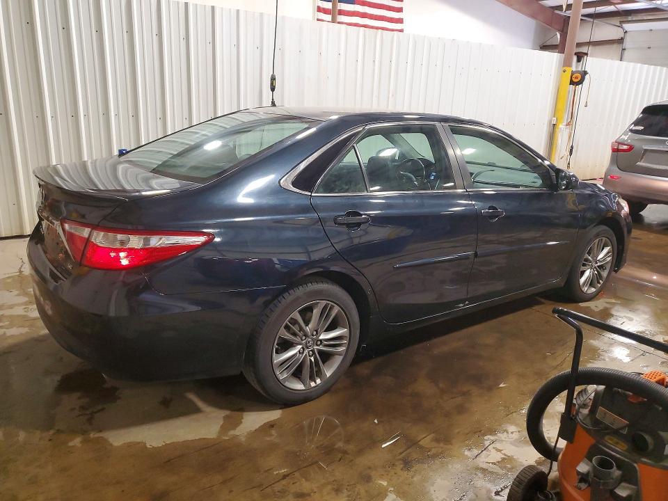 2017 Toyota Camry მანქანა იყიდება აუქციონზე, vin: 4T1BF1FK9HU630458, აუქციონის ნომერი: 54341096
