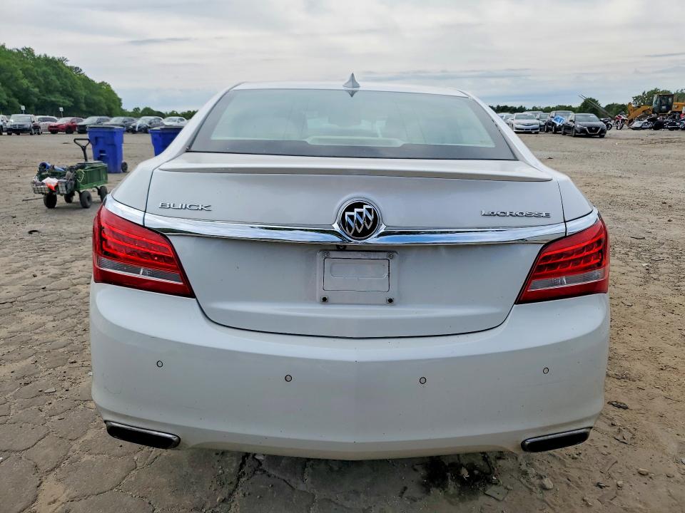 Продажа на аукционе авто 2015 Buick Lacrosse, vin: 1G4GD5G33FF135362, номер лота: 52717706