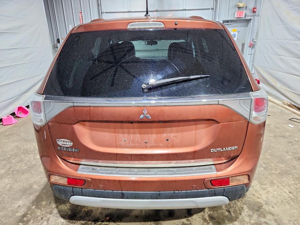 Продаж на аукціоні авто 2015 Mitsubishi Outlander, vin: JA4AZ3A35FZ000112, номер лоту: 53733946