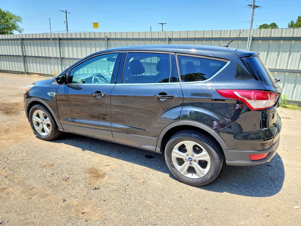 53569946 :رقم المزاد ، 1FMCU0G74FUA87533 vin ، 2015 Ford Escape مزاد بيع