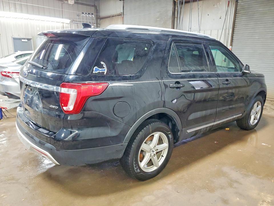 Продажа на аукционе авто 2017 Ford Explorer, vin: 1FM5K8D80HGB04758, номер лота: 49888306