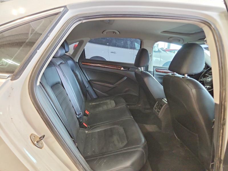 Продажа на аукционе авто 2013 Volkswagen Passat, vin: 1VWCN7A3XDC103119, номер лота: 54705046