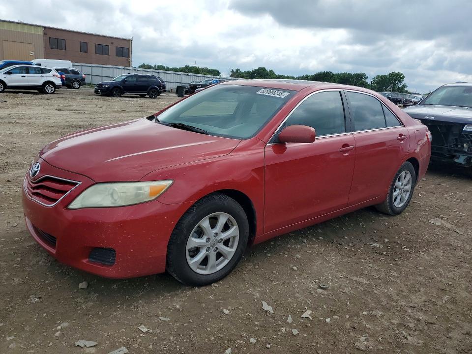 52099246 :رقم المزاد ، 4T4BF3EK8AR085331 vin ، 2010 Toyota Camry مزاد بيع