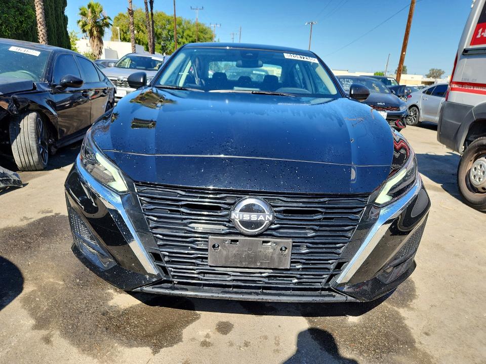 Продажа на аукционе авто 2025 Nissan Altima, vin: 1N4BL4DV7SN383556, номер лота: 52087236