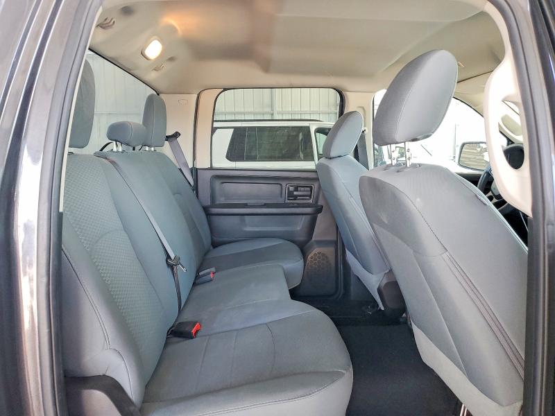 51904906 :رقم المزاد ، 3C6RR7KT3LG131606 vin ، 2020 Ram 1500 Classic مزاد بيع