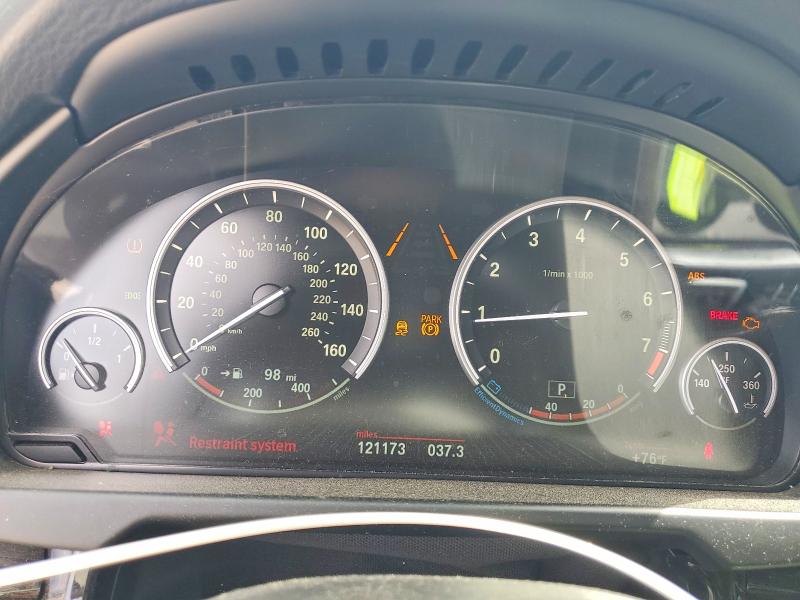 52536396 :رقم المزاد ، 5UXKR0C50J0Y02764 vin ، 2018 Bmw X5 مزاد بيع