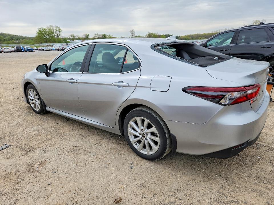 Продажа на аукционе авто 2022 Toyota Camry, vin: 4T1C11AK9NU686597, номер лота: 52376996