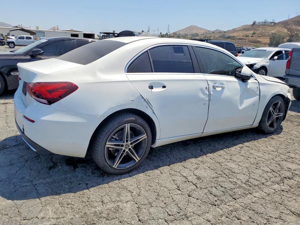 2022 Mercedes-benz A მანქანა იყიდება აუქციონზე, vin: W1K3G4EB4NJ325882, აუქციონის ნომერი: 54710556