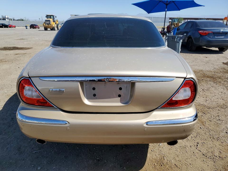 Aukcja sprzedaży 2004 Jaguar Vandenplas, vin: SAJEA74C24SG07824, numer aukcji: 52931706