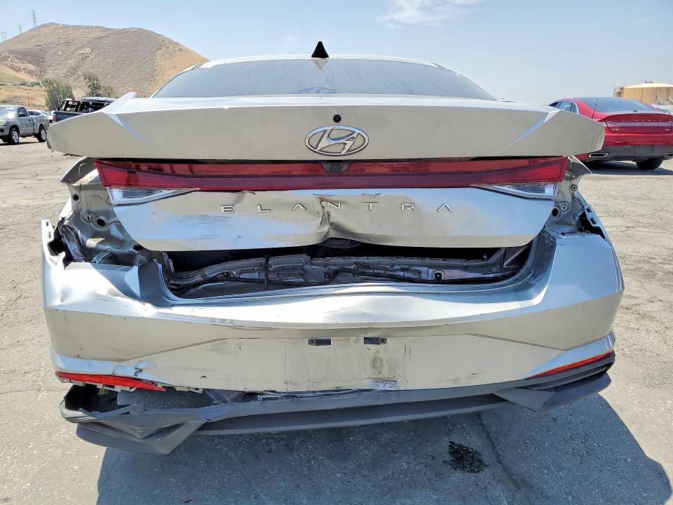 53563756 :رقم المزاد ، 5NPLM4AG5NH064517 vin ، 2022 Hyundai Elantra مزاد بيع