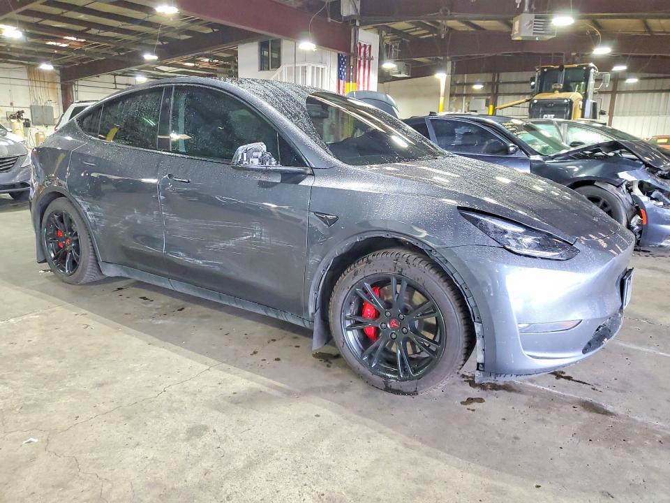 Продажа на аукционе авто 2023 Tesla Model Y, vin: 7SAYGDEF0PF740942, номер лота: 52232816