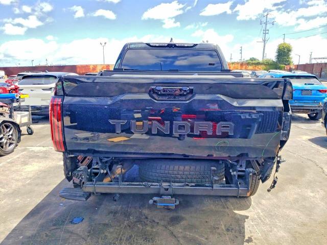 2024 Toyota Tundra მანქანა იყიდება აუქციონზე, vin: 5TFNA5DB2RX132421, აუქციონის ნომერი: 55050766