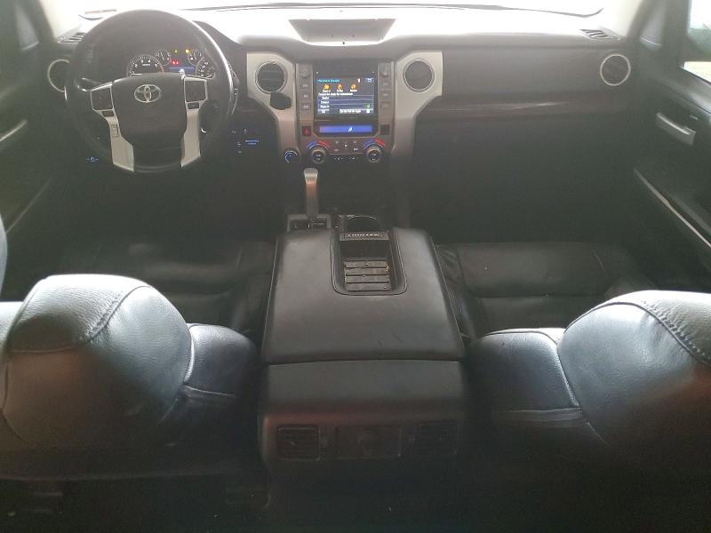 Продаж на аукціоні авто 2017 Toyota Tundra, vin: 5TFHW5F11HX582756, номер лоту: 54182026