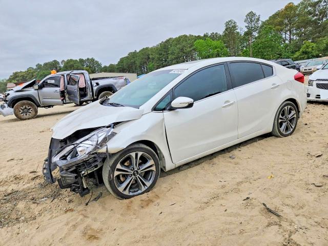 Auction sale of the 2016 Kia Forte, vin: KNAFZ4A86G5571417, lot number: 54216246