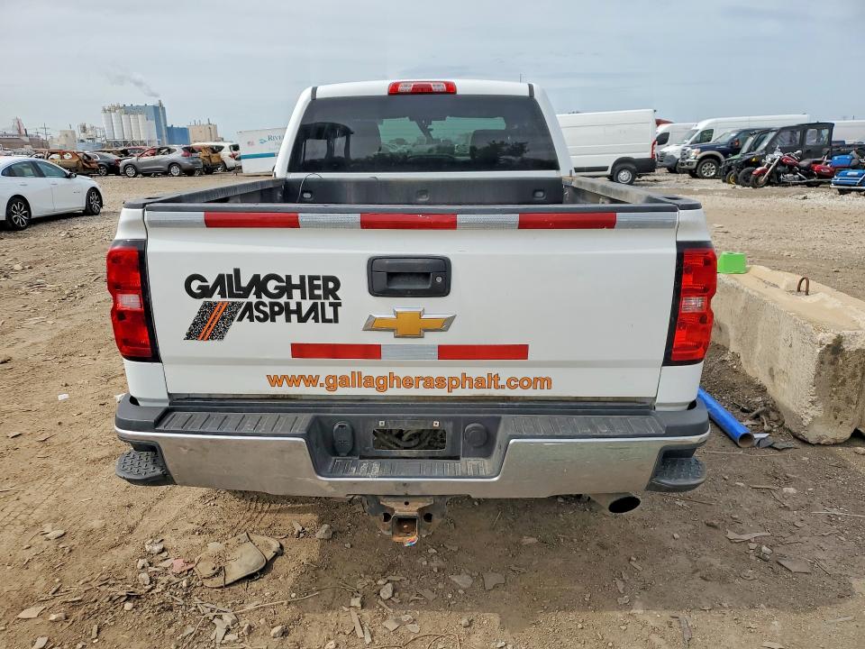 Продаж на аукціоні авто 2018 Chevrolet Silverado, vin: 1GC1KUEG5JF215027, номер лоту: 54513456