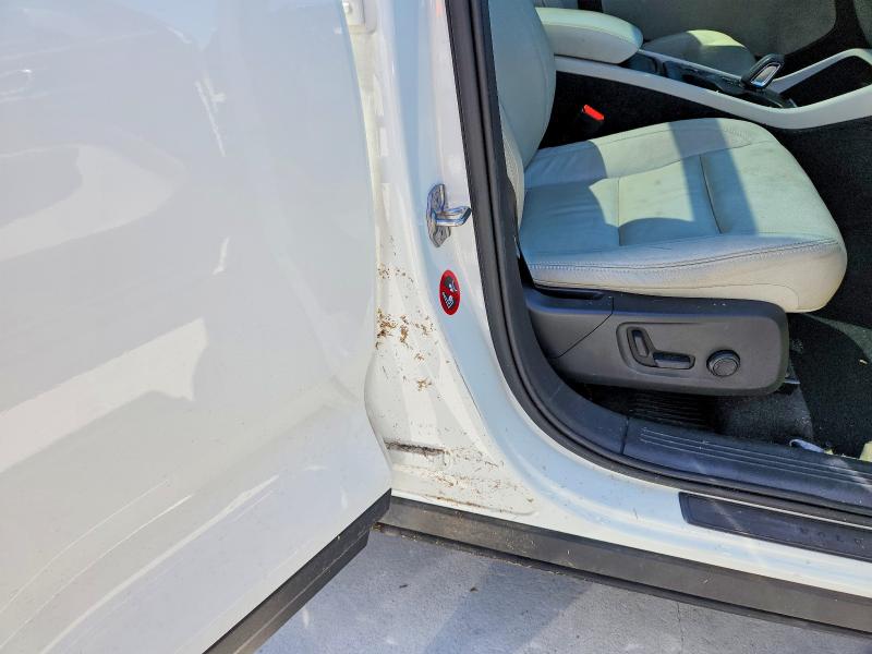 Aukcja sprzedaży 2019 Volvo Xc40, vin: YV4162XZ8K2014946, numer aukcji: 52005906