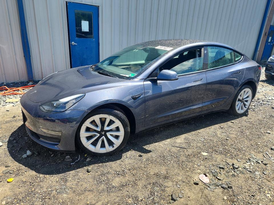 53782146 :رقم المزاد ، 5YJ3E1EA9NF369356 vin ، 2022 Tesla Model 3 مزاد بيع