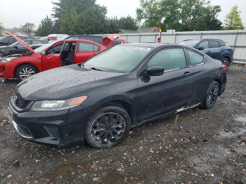 54277546 :رقم المزاد ، 1HGCT1B37FA006139 vin ، 2015 Honda Accord مزاد بيع