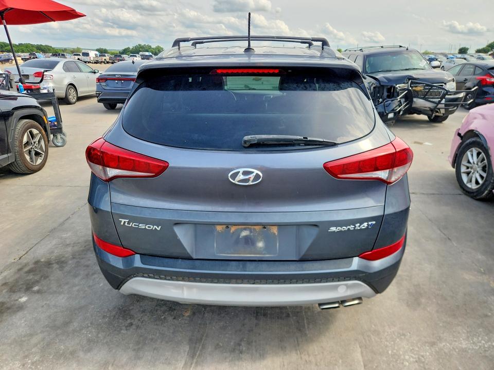 Продаж на аукціоні авто 2017 Hyundai Tucson, vin: KM8J33A28HU379777, номер лоту: 55218826