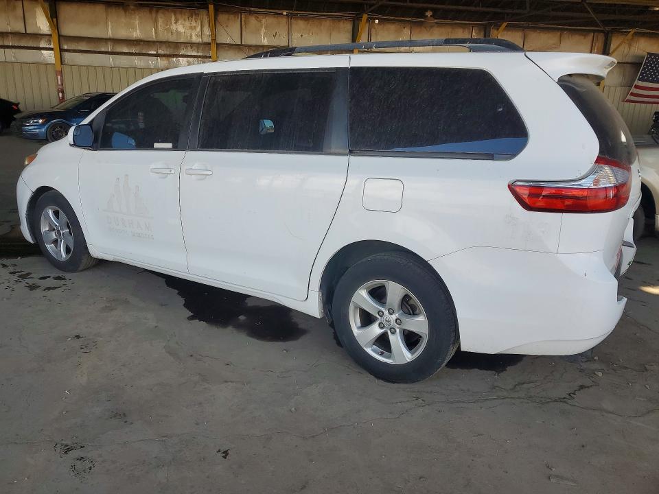 Продажа на аукционе авто 2015 Toyota Sienna, vin: 5TDKK3DC8FS558483, номер лота: 48571796