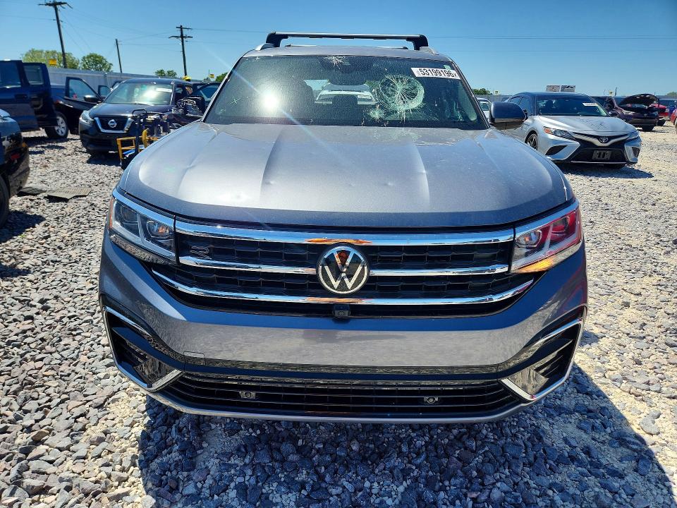 53199196 :رقم المزاد ، 1V2TE2CA6LC231470 vin ، 2020 Volkswagen Atlas Cross Sport مزاد بيع
