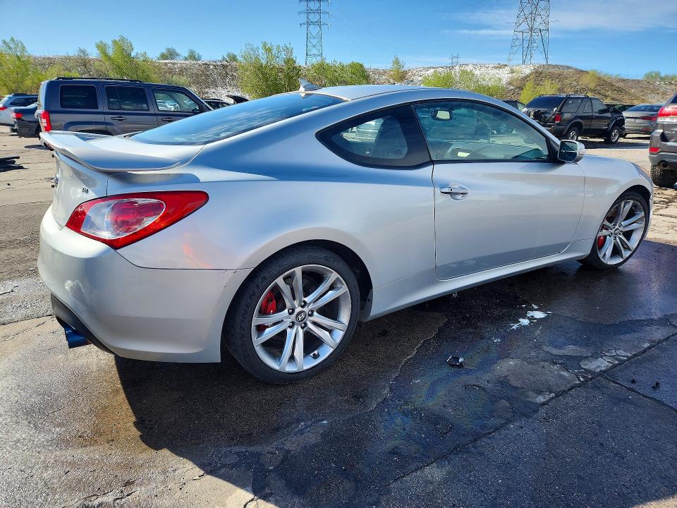 Продаж на аукціоні авто 2010 Hyundai Genesis Coupe, vin: KMHHU6KH9AU017334, номер лоту: 52583636