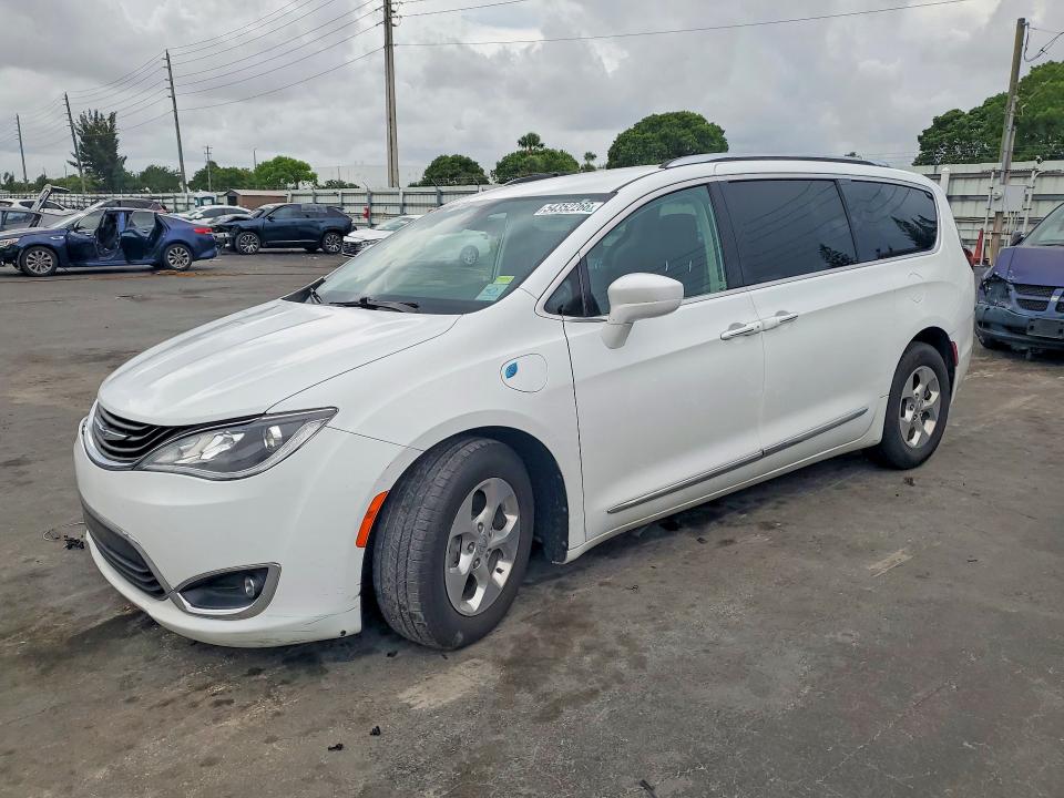 Продаж на аукціоні авто 2019 Chrysler Pacifica, vin: 2C4RC1L79KR508960, номер лоту: 54352266