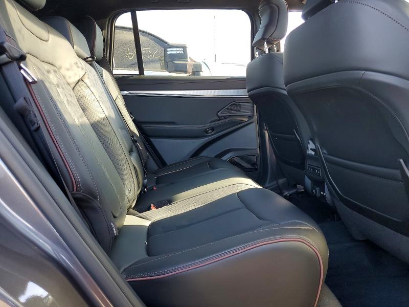 Продажа на аукционе авто 2024 Jeep Wagoneer S, vin: 3C4RJNAK2RT180003, номер лота: 52432716