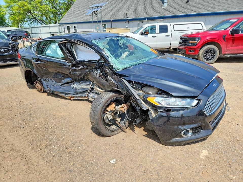 54615326 :رقم المزاد ، 3FA6P0RU2ER128166 vin ، 2014 Ford Fusion مزاد بيع