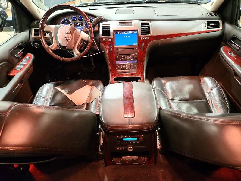 Продажа на аукционе авто 2009 Cadillac Escalade, vin: 1GYFK23249R210990, номер лота: 53584206