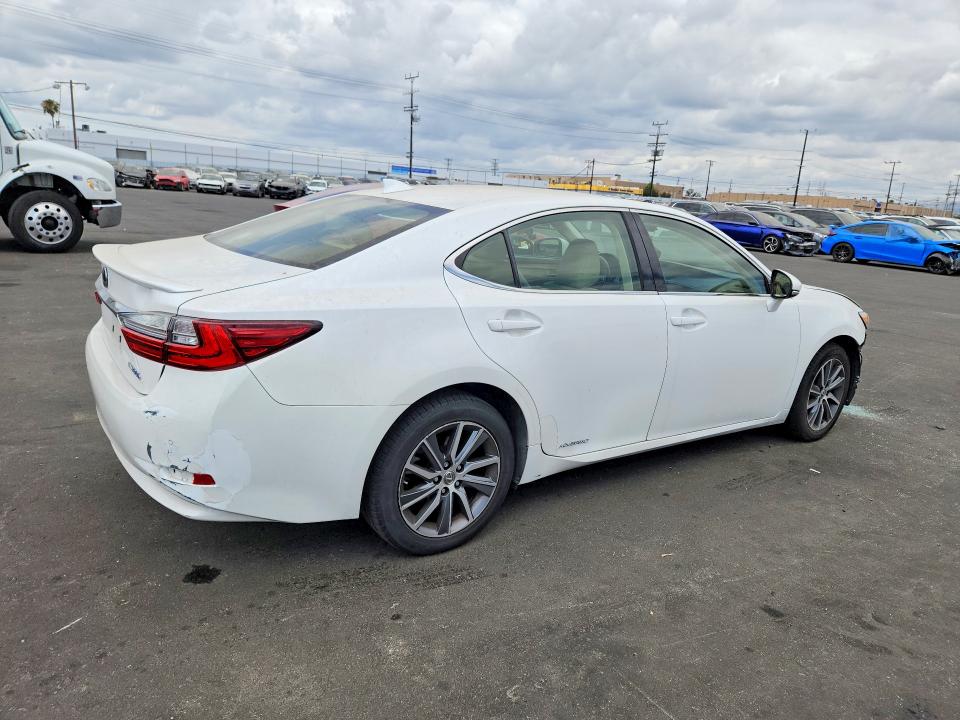 Продажа на аукционе авто 2017 Lexus Es, vin: JTHBW1GG7H2137659, номер лота: 55343816