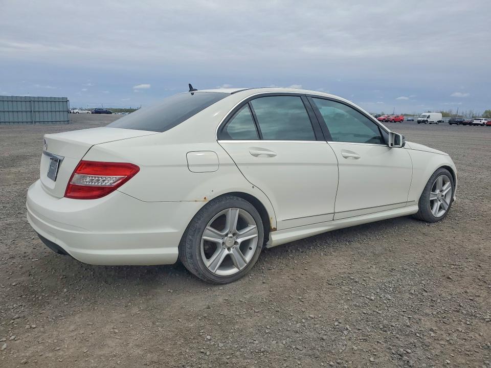 52827856 :رقم المزاد ، WDDGF8BB7BA487792 vin ، 2011 Mercedes-benz C مزاد بيع
