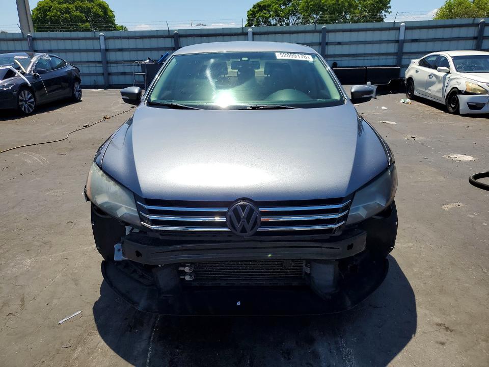 Продажа на аукционе авто 2013 Volkswagen Passat, vin: 1VWAH7A30DC093294, номер лота: 52099176
