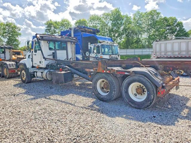Продажа на аукционе авто 2005 Mack 700, vin: 1M2AG11C75M033314, номер лота: 50693606