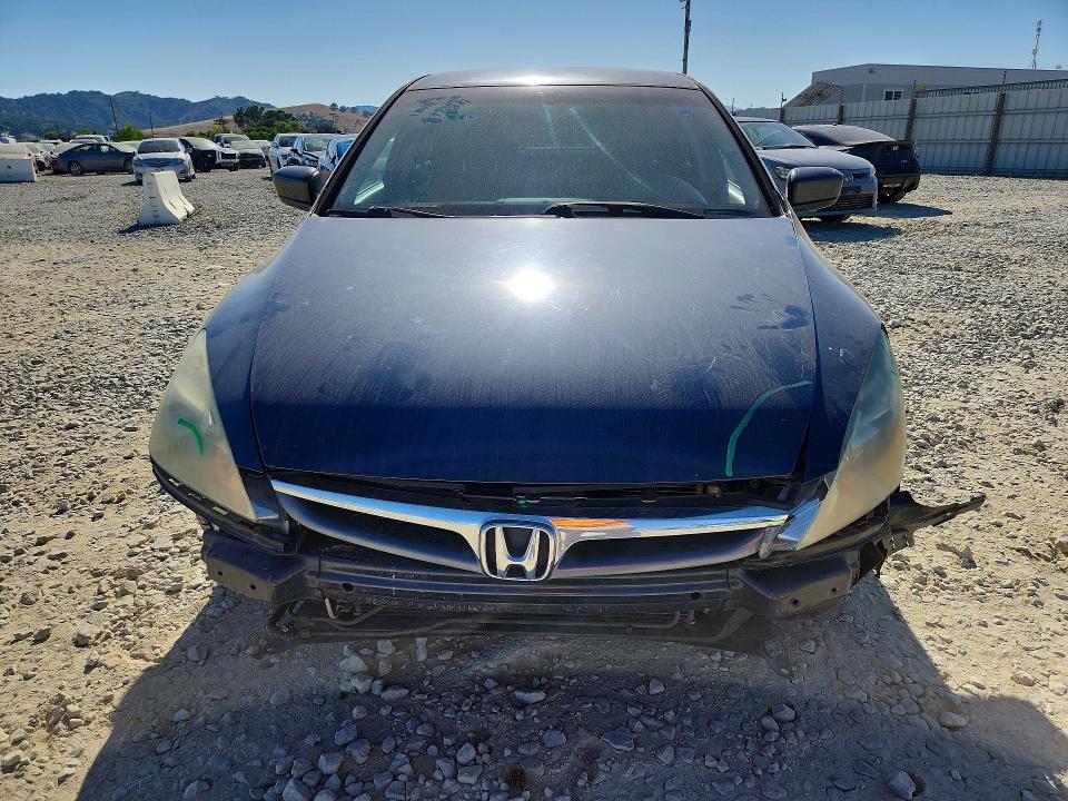 52968436 :رقم المزاد ، 1HGCM66437A089339 vin ، 2007 Honda Accord مزاد بيع