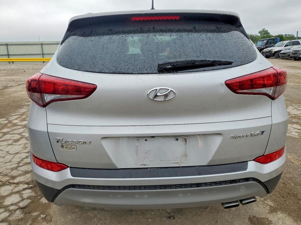 54431706 :رقم المزاد ، KM8J33A28HU373560 vin ، 2017 Hyundai Tucson مزاد بيع