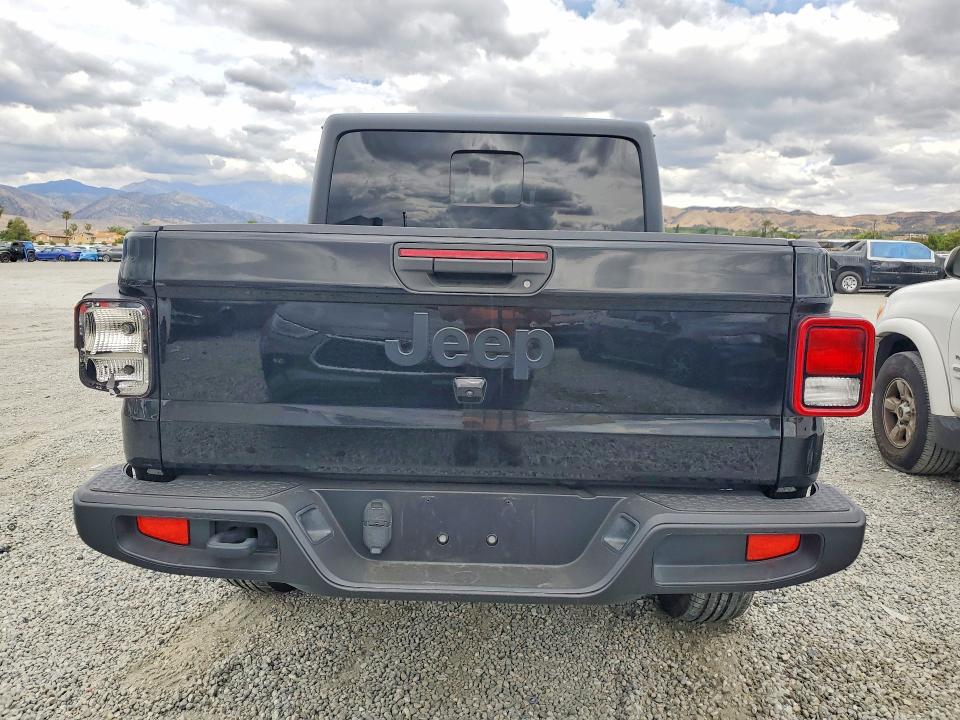 51357326 :رقم المزاد ، 1C6HJTAG0LL206376 vin ، 2020 Jeep Gladiator مزاد بيع