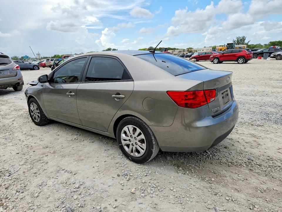 2011 Kia Forte მანქანა იყიდება აუქციონზე, vin: KNAFU4A21B5460888, აუქციონის ნომერი: 54942606