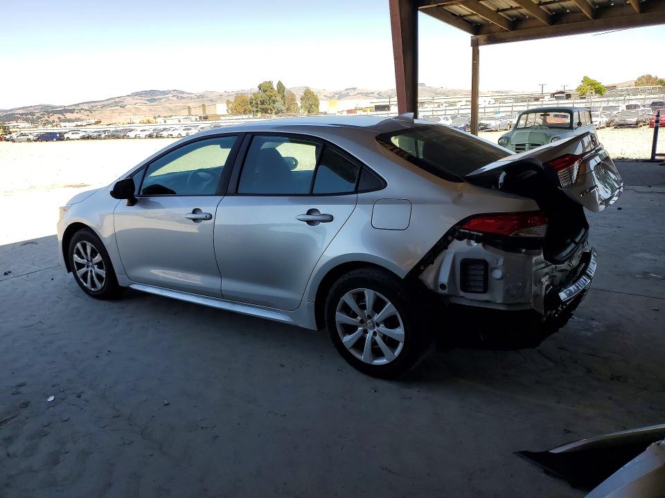 54833686 :رقم المزاد ، 5YFEPMAE4NP308028 vin ، 2022 Toyota Corolla مزاد بيع